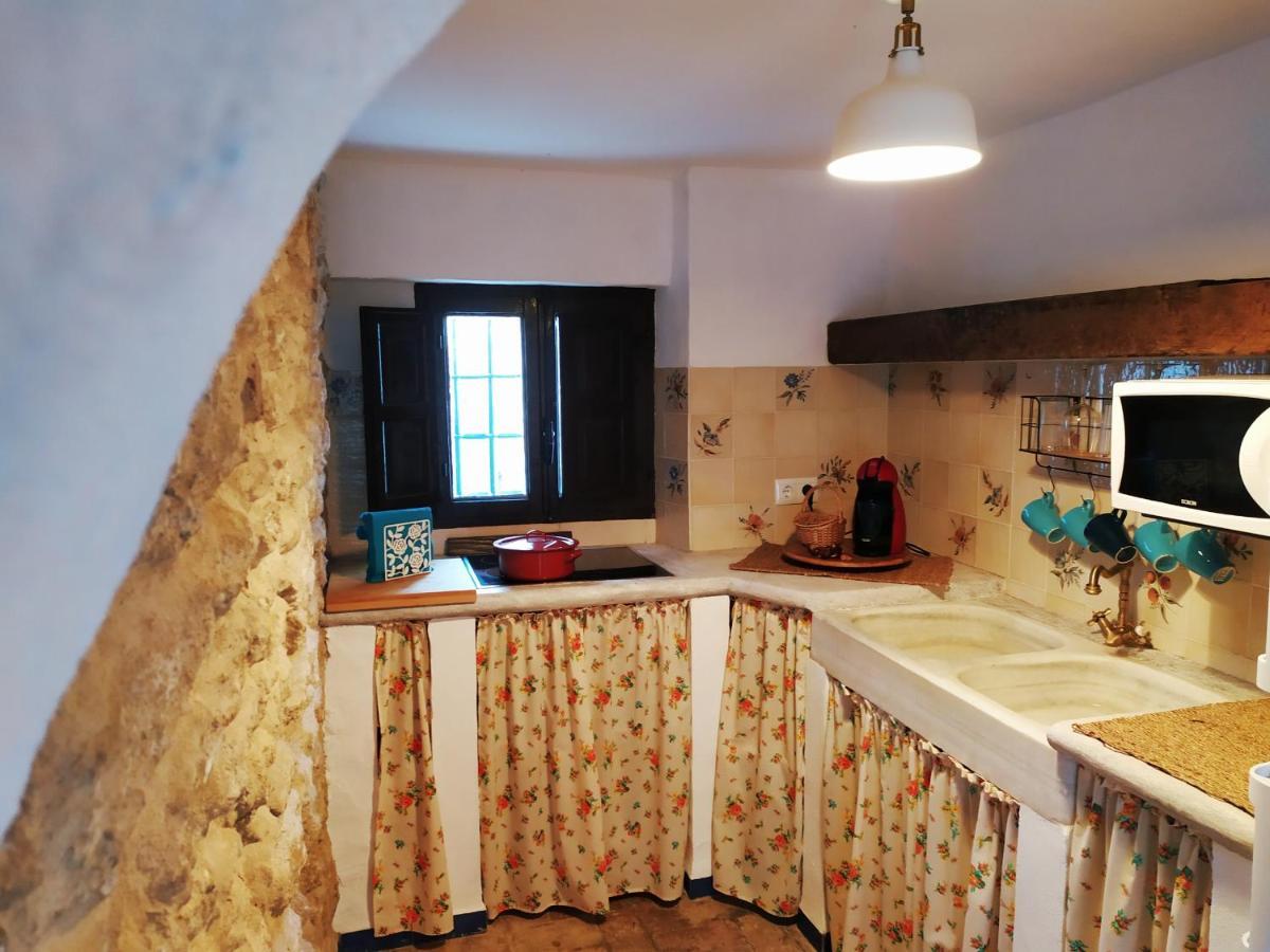 El escondite de Martina, Casa Rural Romántica Setenil De Las Bodegas Esterno foto